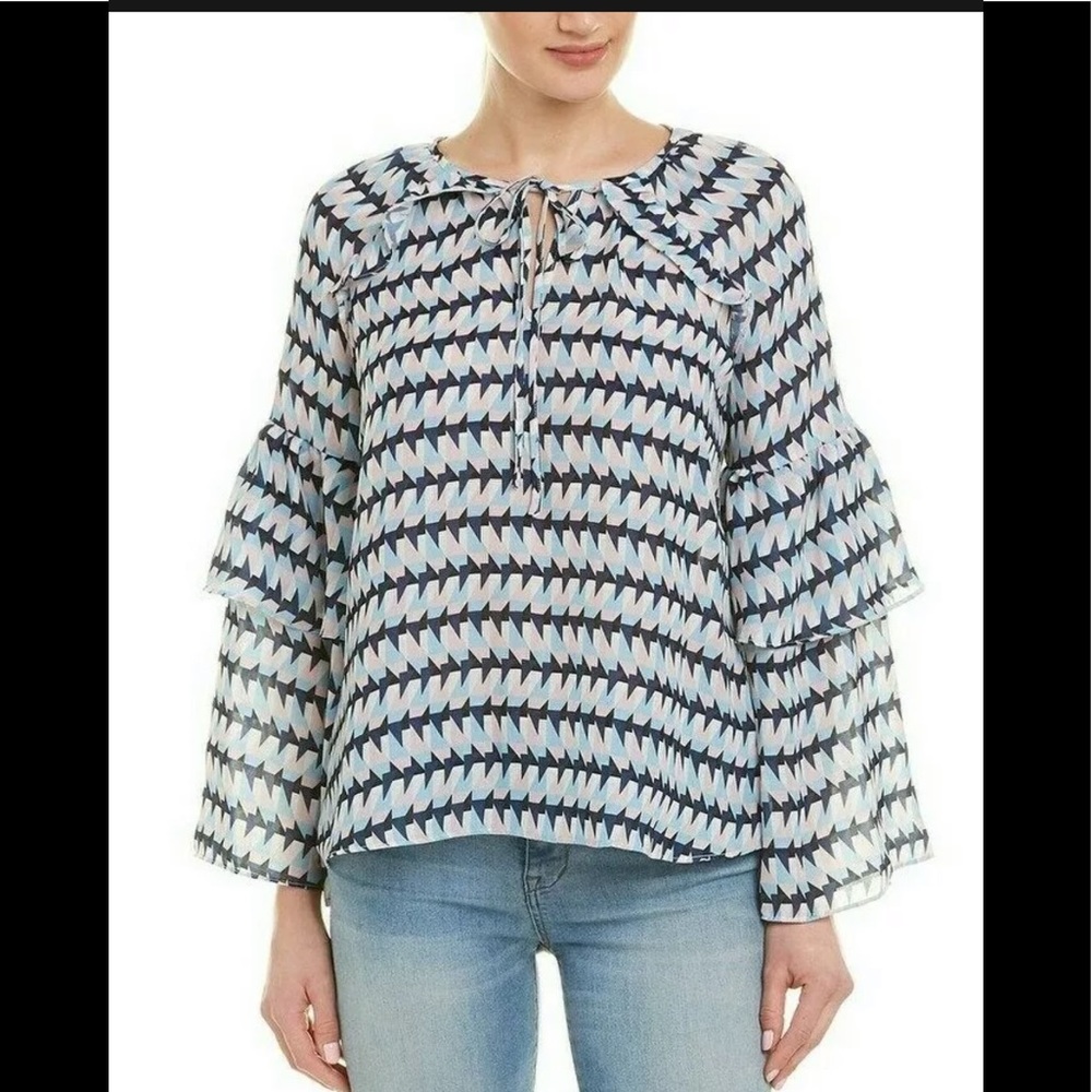 NWT 278$ .Parker Tiered Sleeve Top